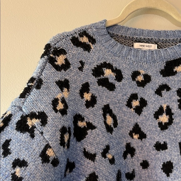 Nine West Blue Leopard Pattern Sweater Size PL - Picture 4 of 5